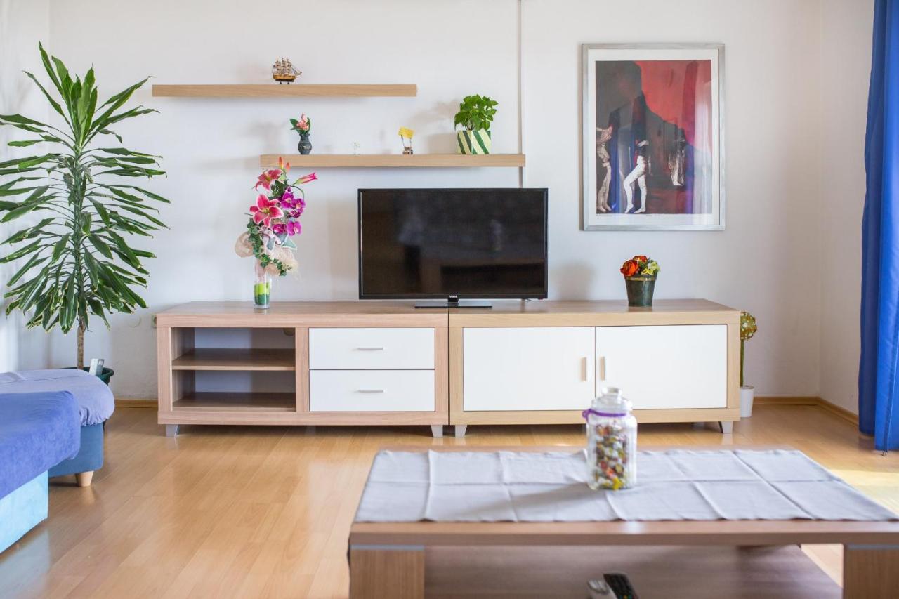 Apartment Jadranka บริสท์ ภายนอก รูปภาพ